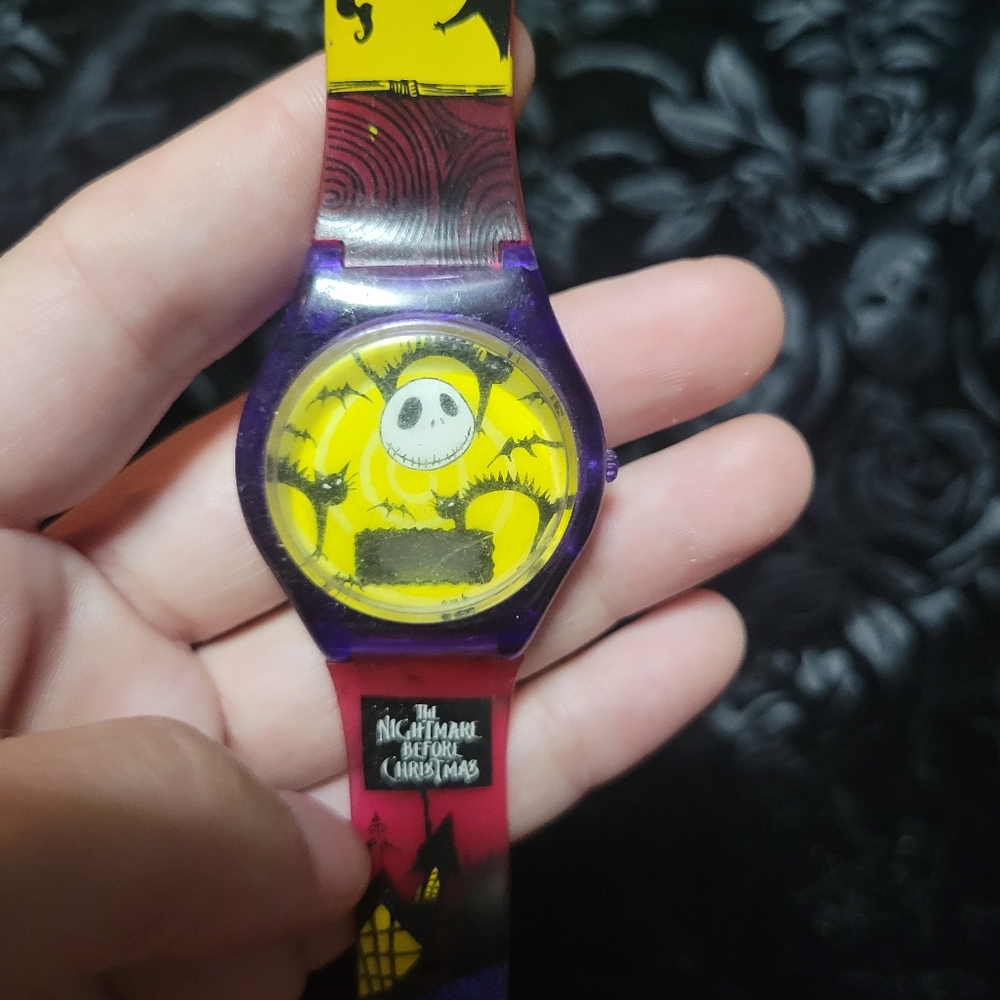 Plastic Watch Bundle - Picture 7 of 10